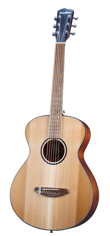 Breedlove Discovery S Concertina Red Cedar and Mahogany Discovery S Cioncertina