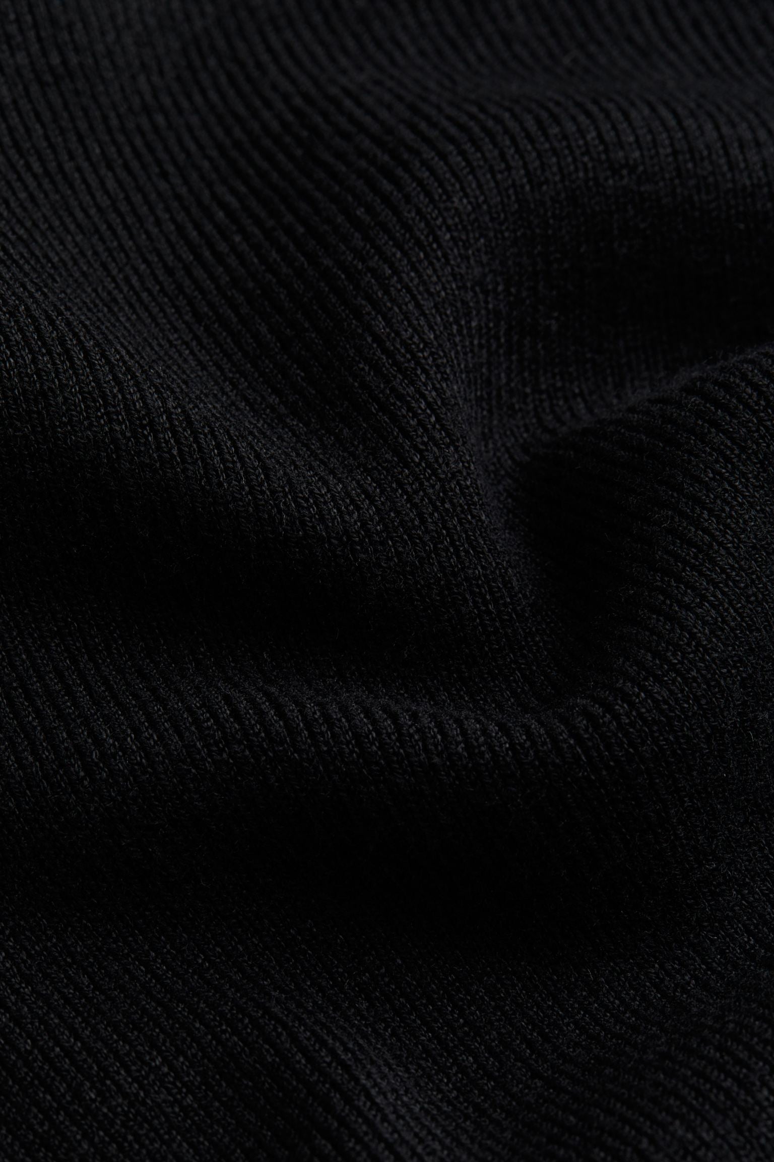 H&M Shoulder-pad sweater, black