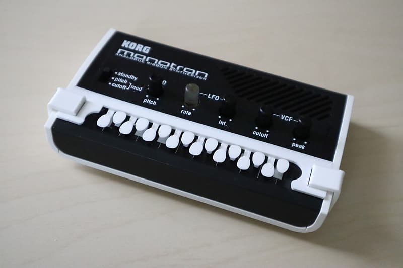 لوحة مفاتيح مطبوعة ثلاثية الأبعاد لـ Korg Monotron وDuo وDelay