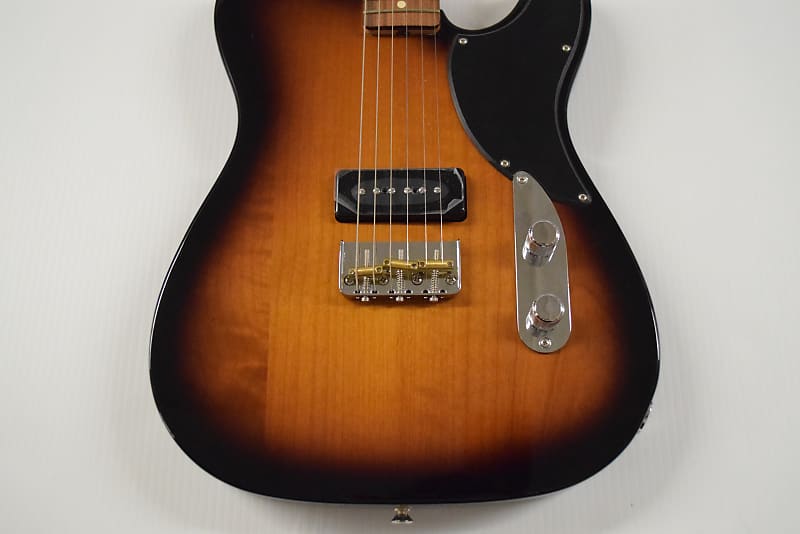 Fender Noventa Telecaster 2-color Sunburst