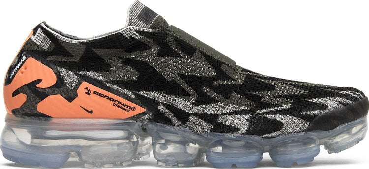 حذاء رياضي Nike Acronym x Air VaporMax Moc 2 'Thirsty Bandit' باللون الرمادي