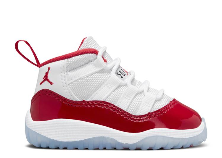 حذاء رياضي AIR JORDAN 11 RETRO TD 'CHERRY'، باللون الأبيض