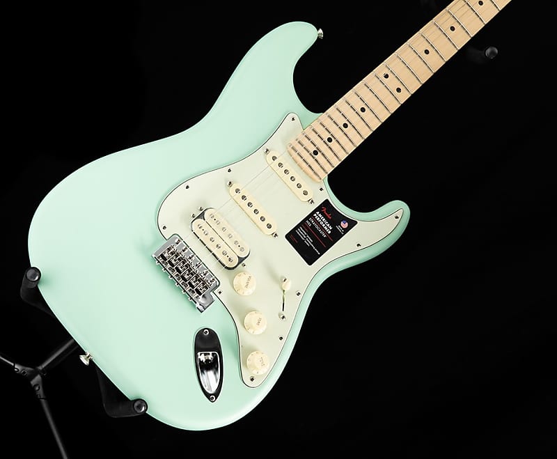 Fender American Performer Stratocaster HSS Satin Surf Green American Performer Stratocaster HSS with Maple Fretboard