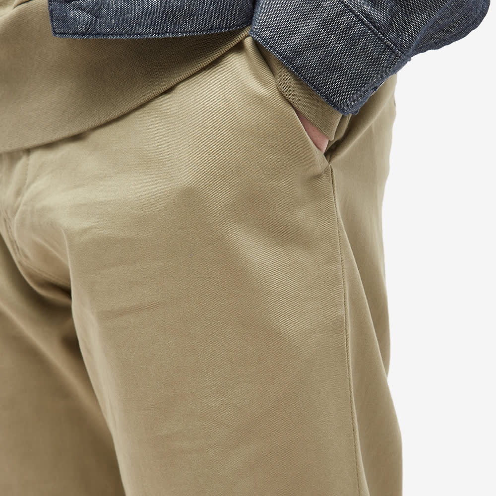 بنطال شينو عسكري من Universal Works Twill