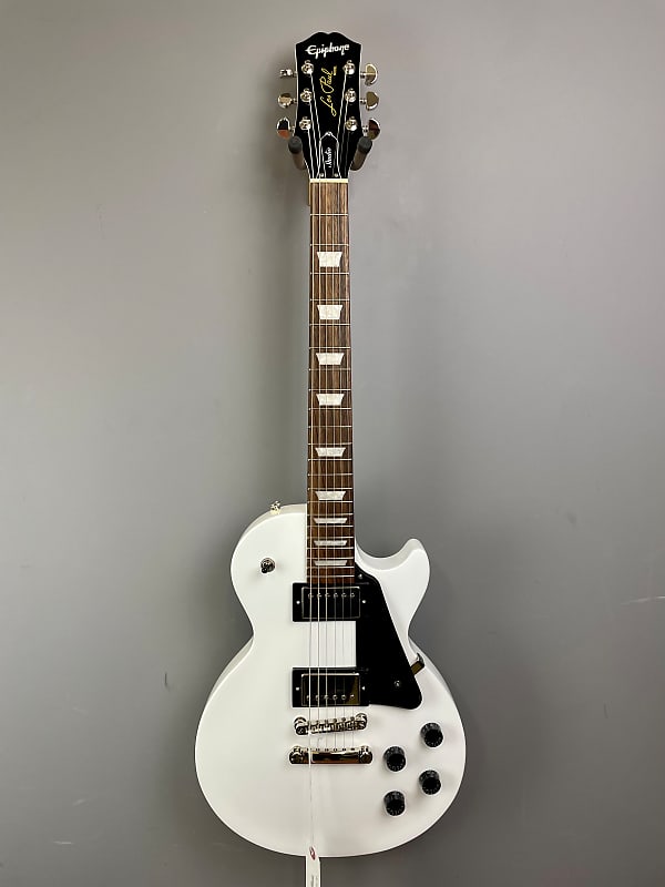 Epiphone Les Paul Studio 2020 - أبيض جبال الألب الحقيقي