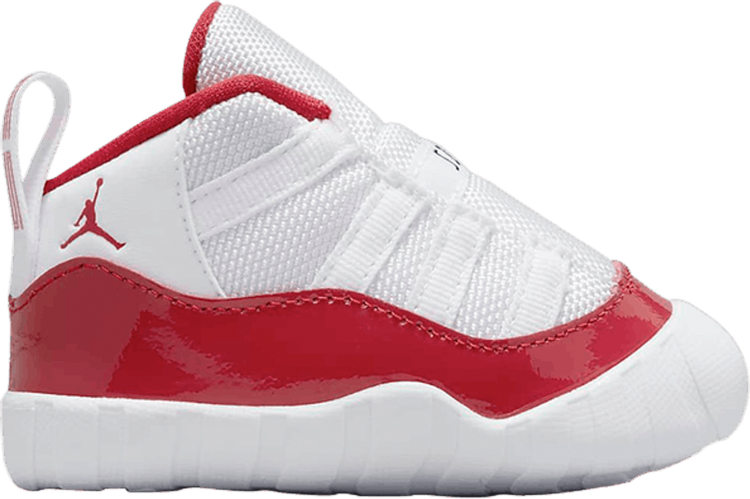 حذاء رياضي Air Jordan 11 Retro CB Cherry باللون الأبيض