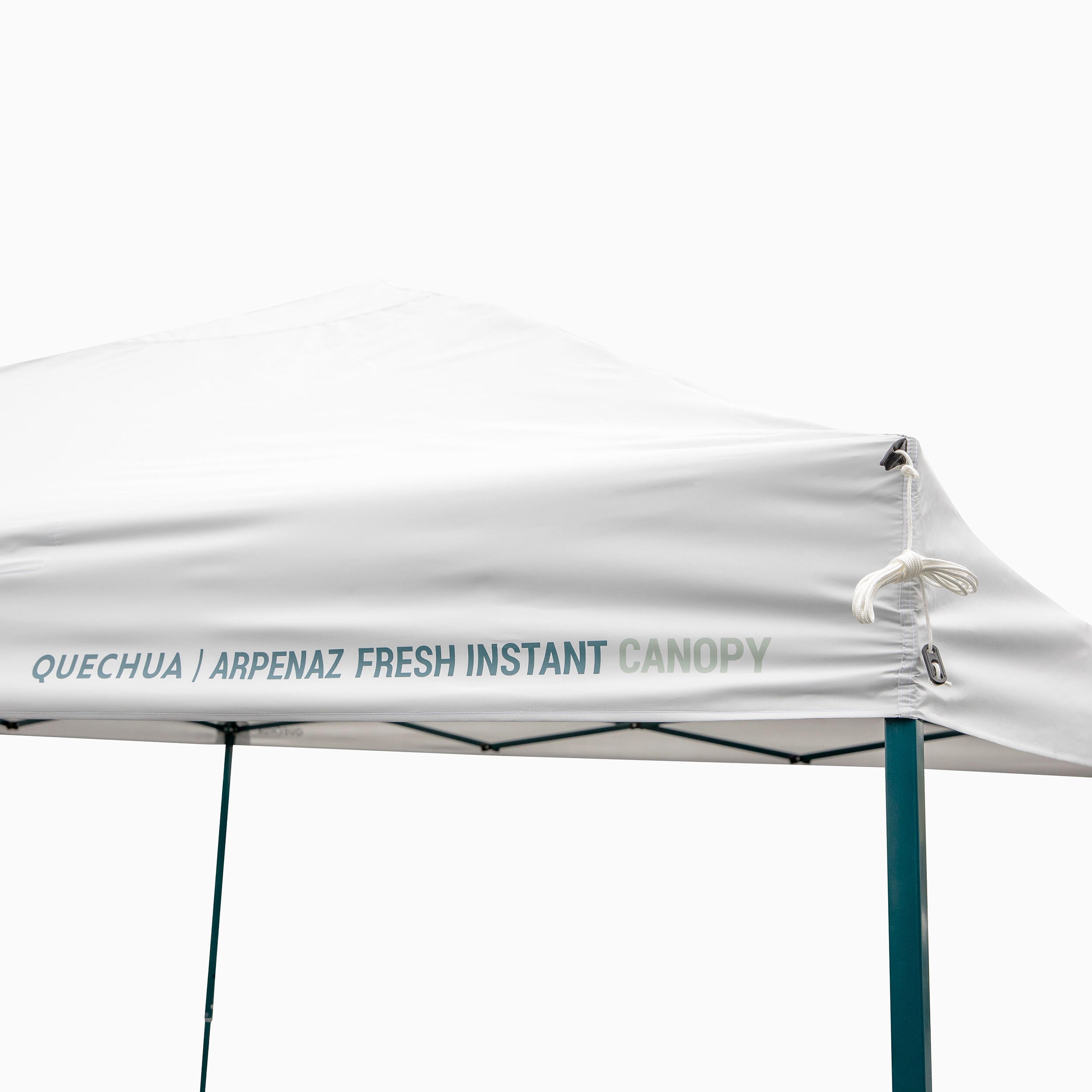 Camping canopy 8-seater Quechua Arpenaz Fresh Instant Canopy, white