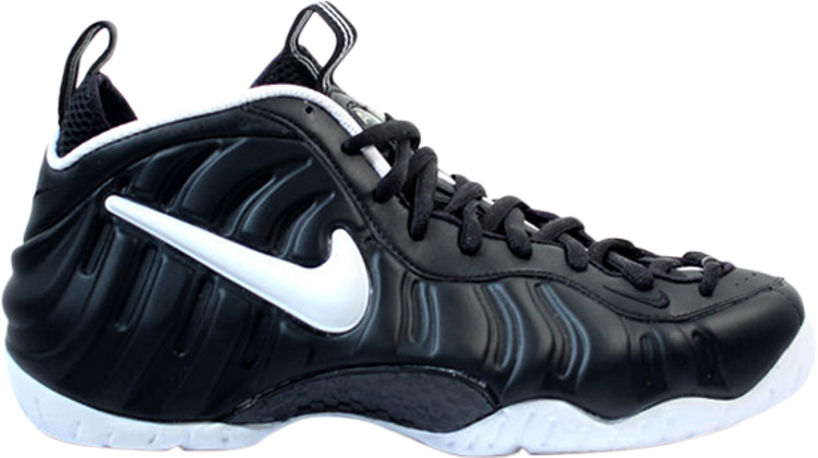 حذاء Nike Air Foamposite Pro 'Dr. Doom' باللون الأسود