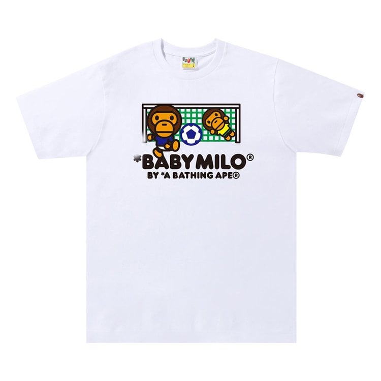 تي شيرت كرة قدم BAPE Baby Milo باللون الأبيض