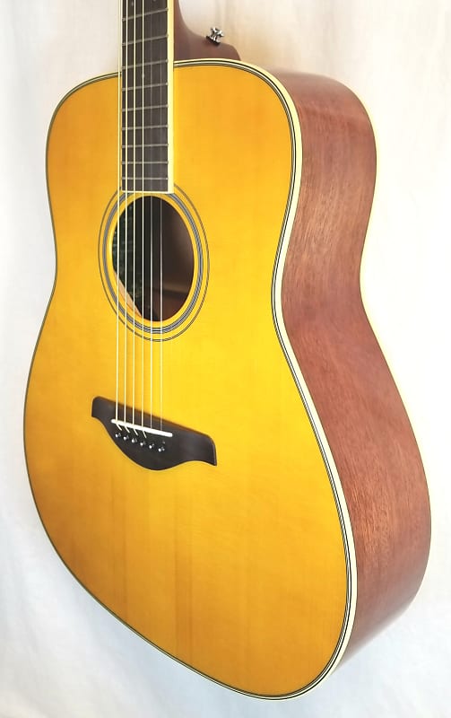 Guitar Yamaha FG-TA Trans  Acoustic Dreadnaught; Solid spruce top, B/S mahogany vintage shade FG-TA VT