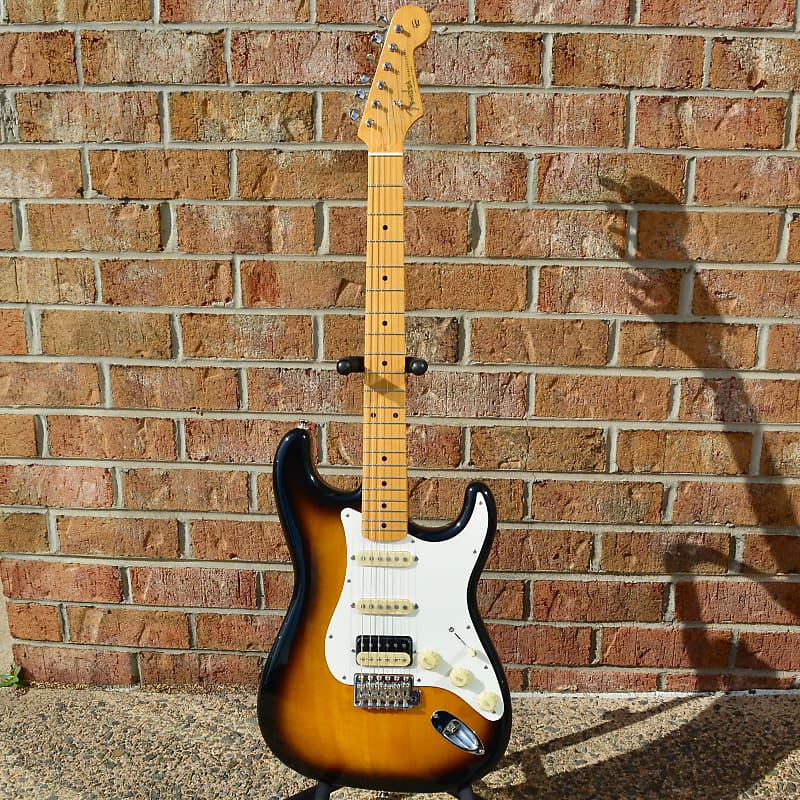 Fender JV Modified '50s Stratocaster HSS, maple neck 2 colors Sunburst JV Modified s Stratocaster ?  HSS Maple Fingerboard Color Sunburst