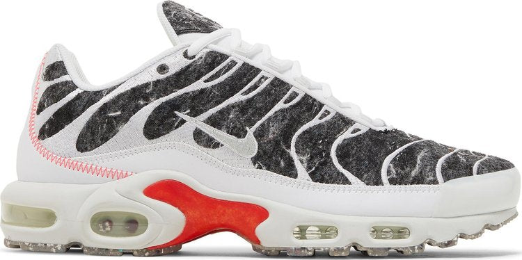 حذاء Nike Air Max Plus Essential 'Crater - Photon Dust' باللون الأبيض