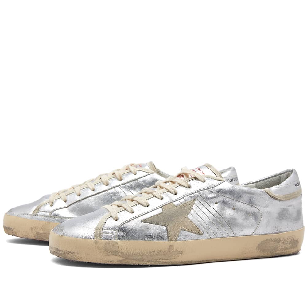 حذاء رياضي جلدي سوبر ستار من Golden Goose