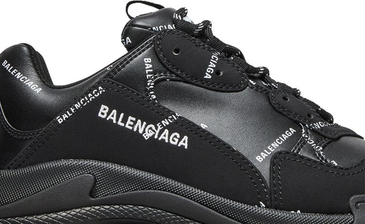 حذاء رياضي Balenciaga Triple S بشعار كامل - أسود