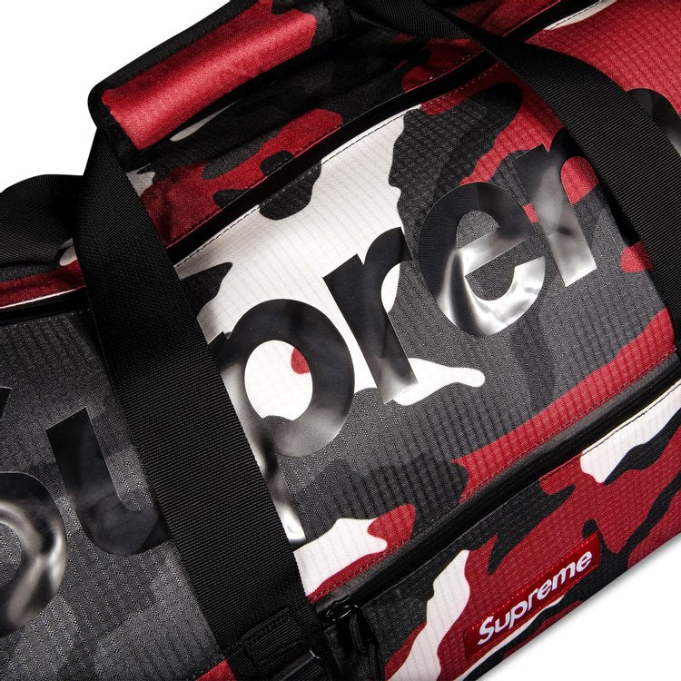 Supreme Duffle Bag Red Camo, red