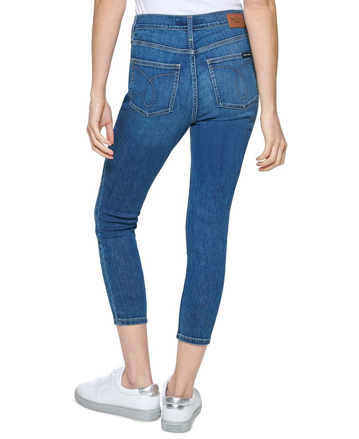 Calvin Klein Jeans 25" High Rise Petite Ankle Skinny Jeans in Malibu