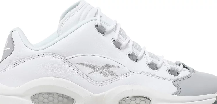 حذاء رياضي Reebok Question Low باللون الأبيض والرمادي