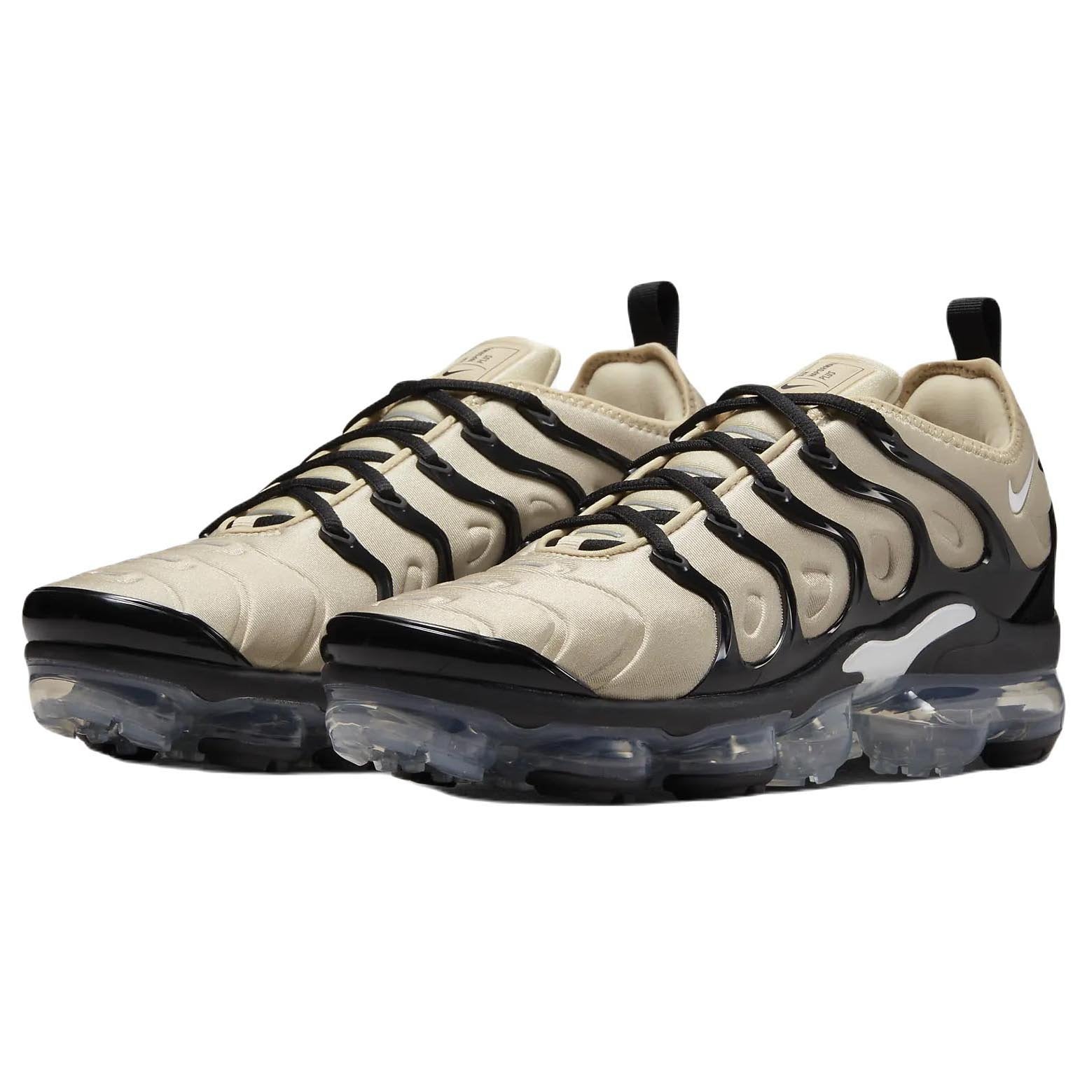 حذاء رياضي Nike Air VaporMax Plus، بيج/أسود