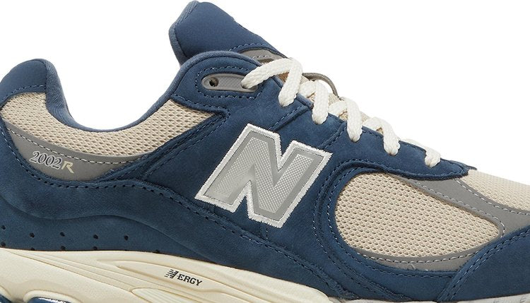 New Balance 2002R 'Vintage Indigo' sneakers, blue