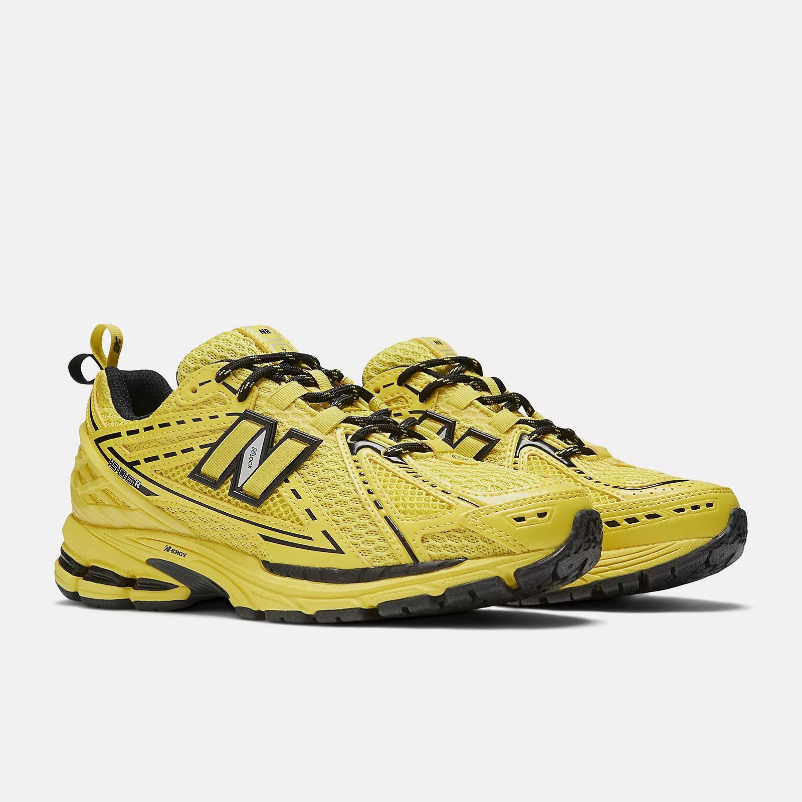 حذاء رياضي New Balance x GANNI 1906R، باللون الأصفر الفاتح/الأسود