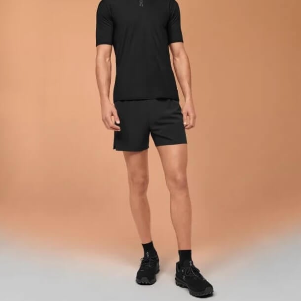 On Running Ultra shorts, black