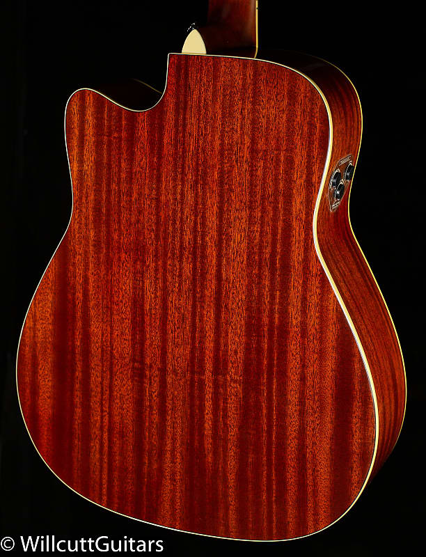 ياماها FGC-TA TransAcoustic Brown Sunburst (657) ياماها FGC-TA TransAcoustic (657)