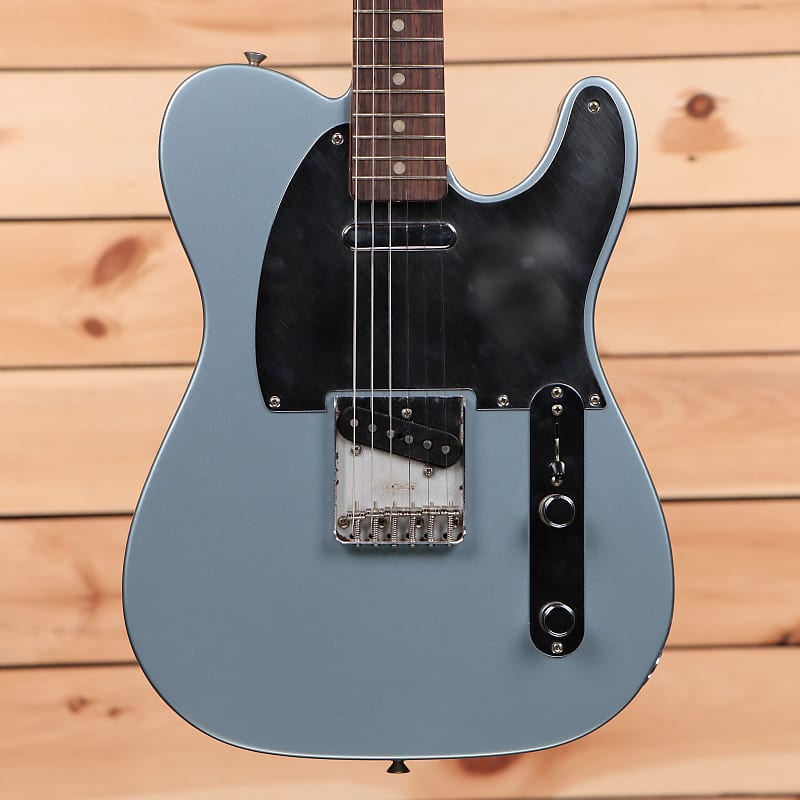 Fender Chrissie Hynde Telecaster - Ice Blue Metallic - MXC01331