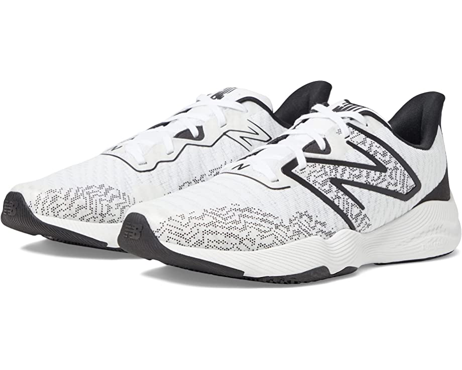 حذاء رياضي FuelCell Shift TR v2 من New Balance باللون الأبيض