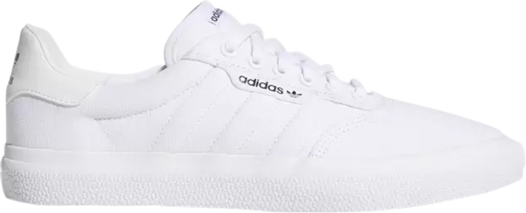 حذاء رياضي Adidas 3MC Vulc باللون الأبيض