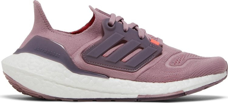 حذاء رياضي Adidas UltraBoost 22 Big Kid 'Magic Mauve' باللون الوردي