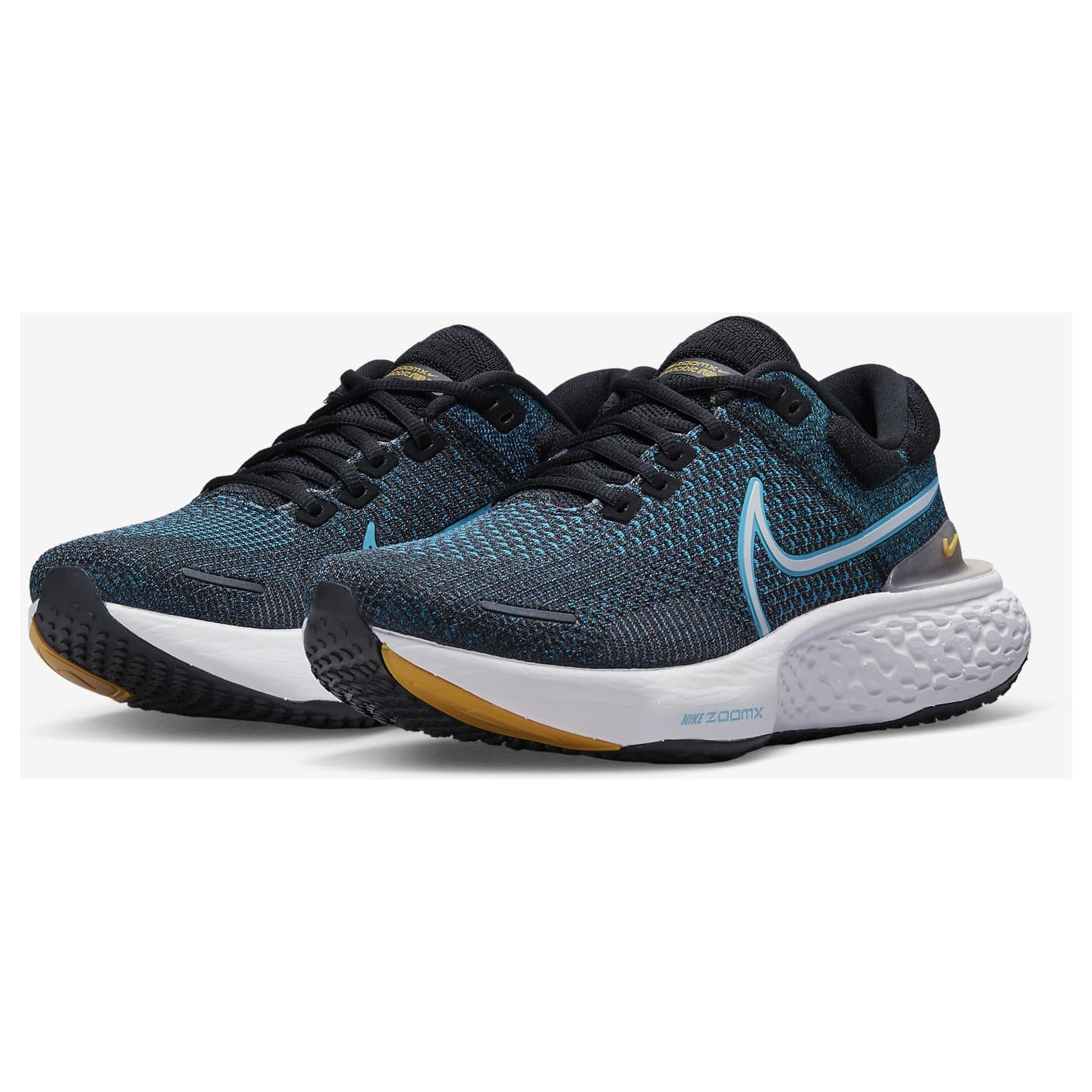 حذاء رياضي Nike Invincible Run 2 باللون الأسود/الأزرق