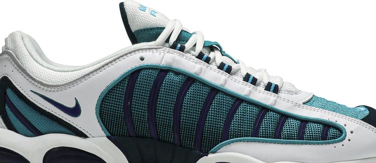 حذاء Nike Air Max Tailwind 4 "Spirit Teal" باللون الفيروزي