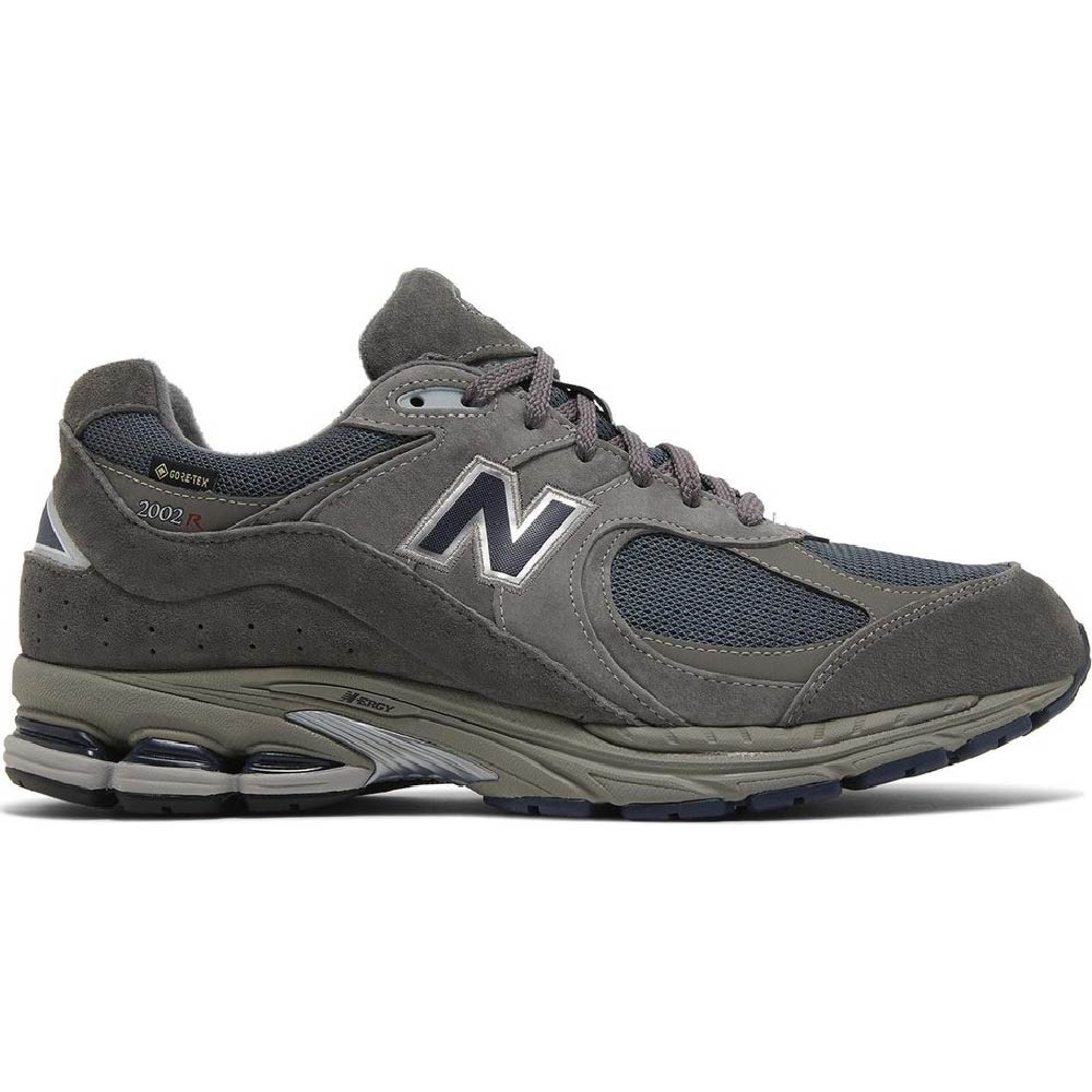 New Balance 2002R GORE-TEX sneakers, brown/gray