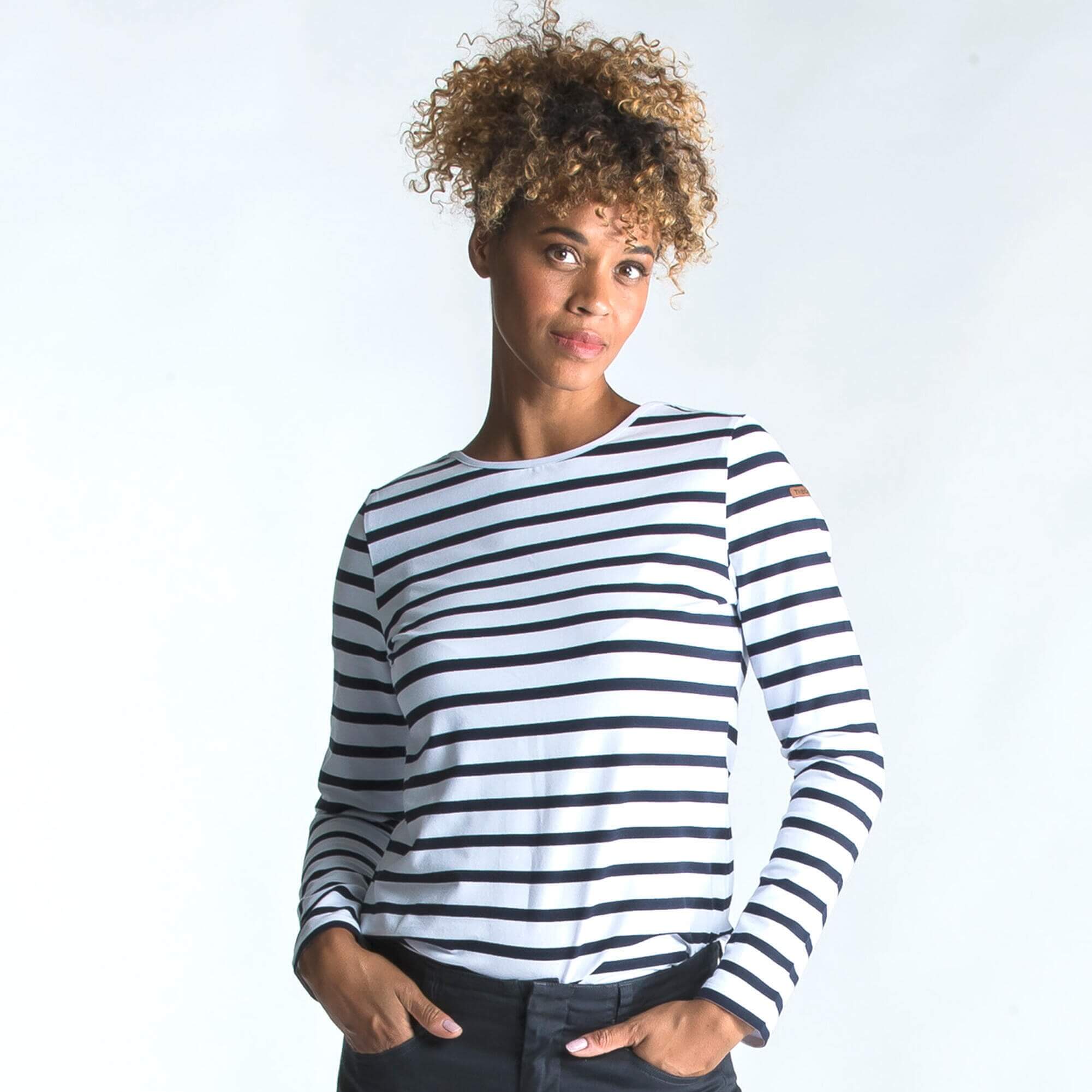 Sailing shirt with long sleeves women's Tribord 100, white/black blue