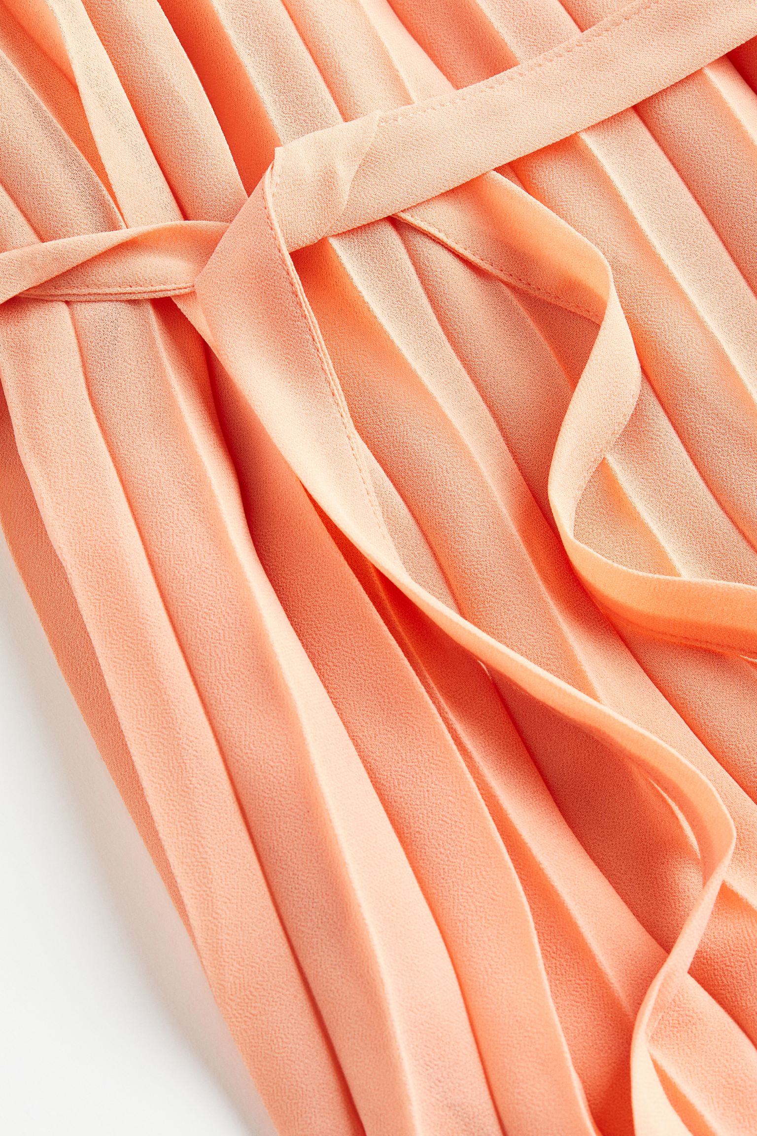 H&M Pleated dress, light orange