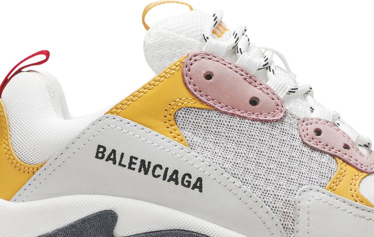 حذاء رياضي Balenciaga Womens Triple S Trainer باللون الأبيض والأصفر