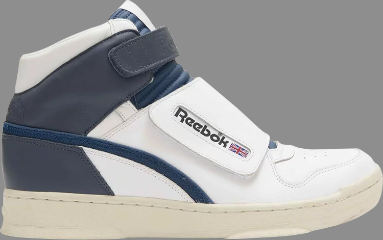 حذاء رياضي Alien stomper mid 'white royal slate' من Reebok باللون الأبيض