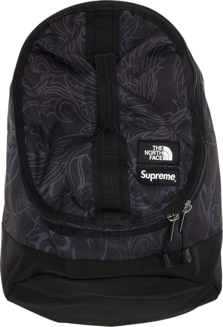 حقيبة ظهر Supreme x The North Face Steep Tech Black Dragon، باللون الأسود