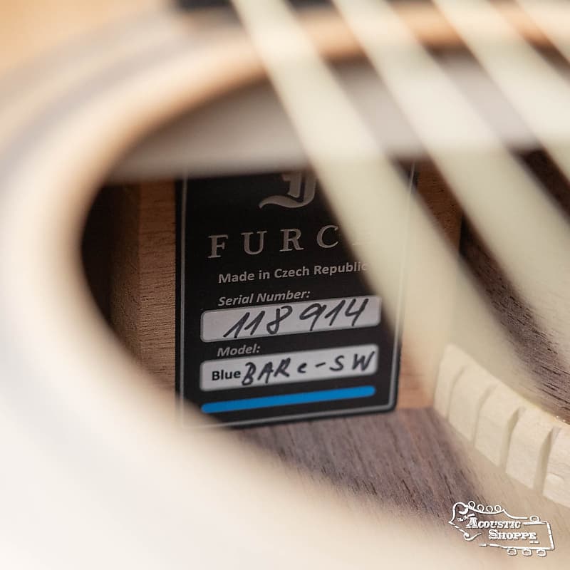 جيتار صوتي من Furch Blue BARc-SW Series من خشب Sitka/Walnut Cutaway Baritone مع حقيبة أدوات موسيقية #8914