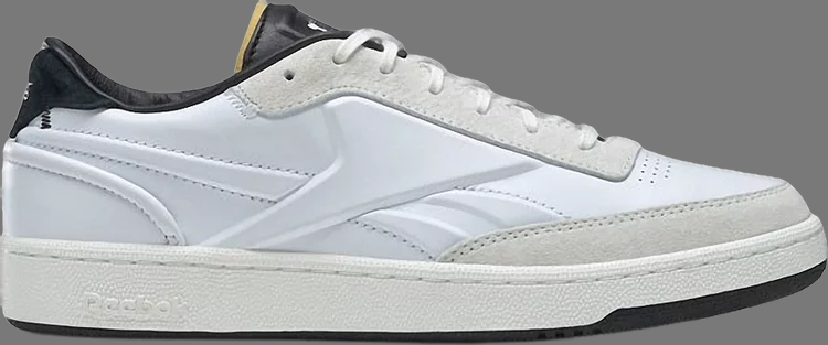 حذاء رياضي من مجموعة Victoria Beckham x Club c 'white chalk' من Reebok باللون الأبيض