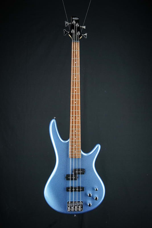 Bass guitar Ibanez GSR200