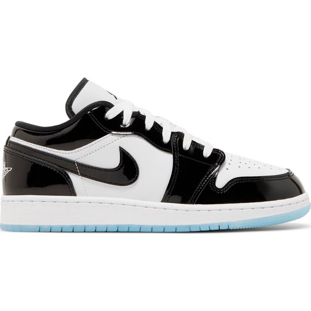 حذاء Air Jordan 1 Low SE GS Concord باللونين الأبيض والأسود