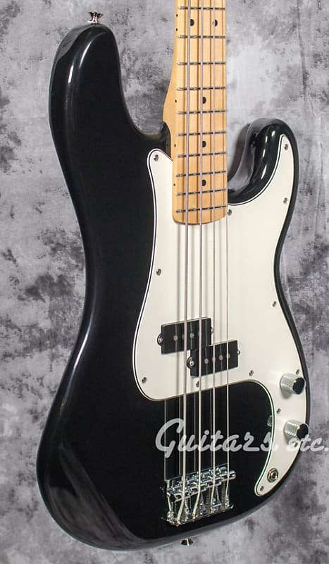 Fender - Player Precision Bass