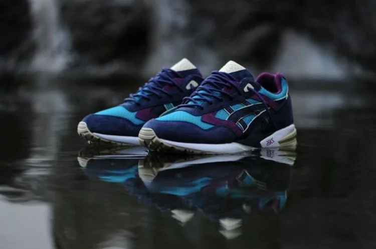 حذاء رياضي Bait x gel saga 'phantom lagoons' من Asics باللون الأزرق