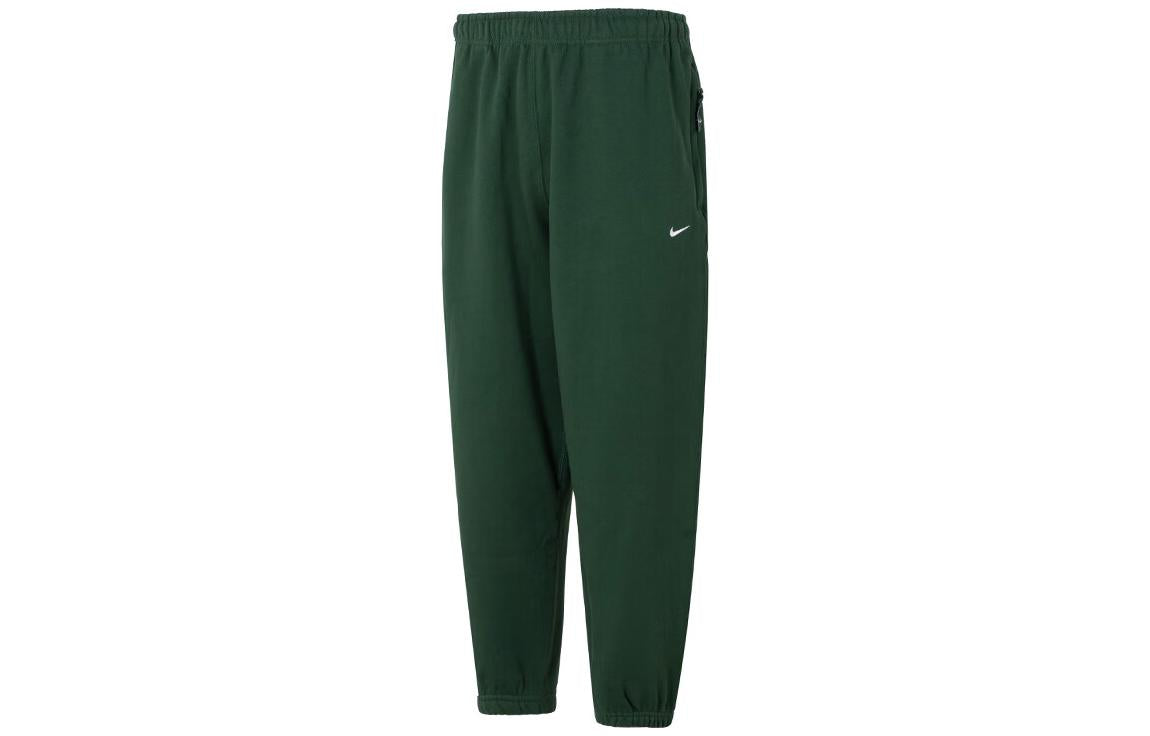 Men's green Nike knitted sweatpants, green