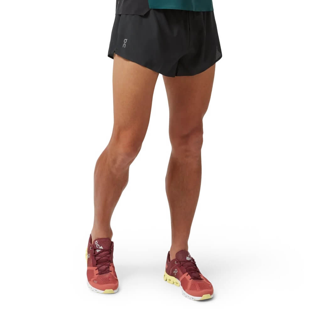 On Running Race shorts, black