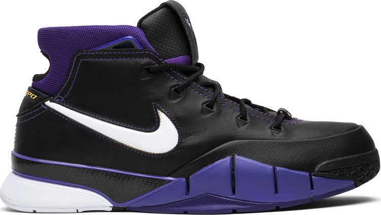 حذاء Nike Zoom Kobe 1 Protro 'Black Out' باللون الأرجواني