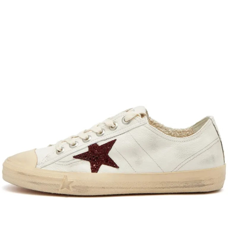 حذاء رياضي Golden Goose V-star باللونين الأبيض والأحمر