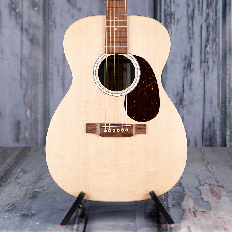 Martin 00-X2E-01 acoustic/electric, natural Martin 00-X2E-01/Electric,