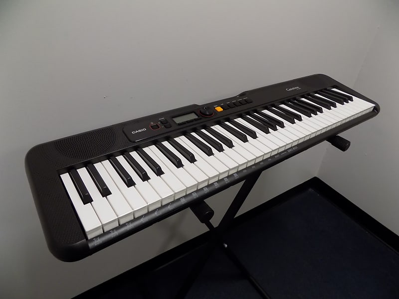 Casio Casiotone CT-S200 61-Key Portable Arranger Keyboard - Black CT-S200BK